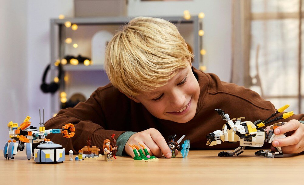 LEGO 77037 Horizon Adventures Aloy i Varl kontra krabołaz i piłoząb dziecko bawi się zestawem gra figurki elementy