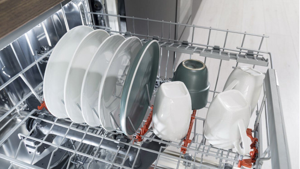 ZMYWARKA HISENSE HS643C90X Zdjęcie lifestyle wizualizacja