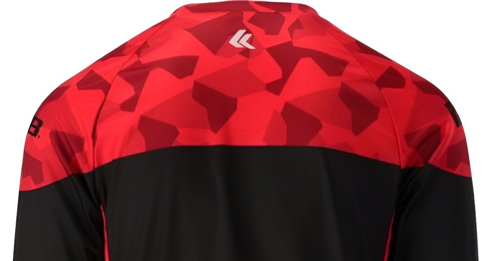 Koszulka rowerowa KROSS Hyde KRT Replica (rozmiar L) Czerwono-czarny koszulka na białym tle widoczna od tyłu zbliżenie na plecy i materiał poliester jest odporny na przetarcia i rozdarcia trwałość zmniejszając potrzebę częstej wymiany