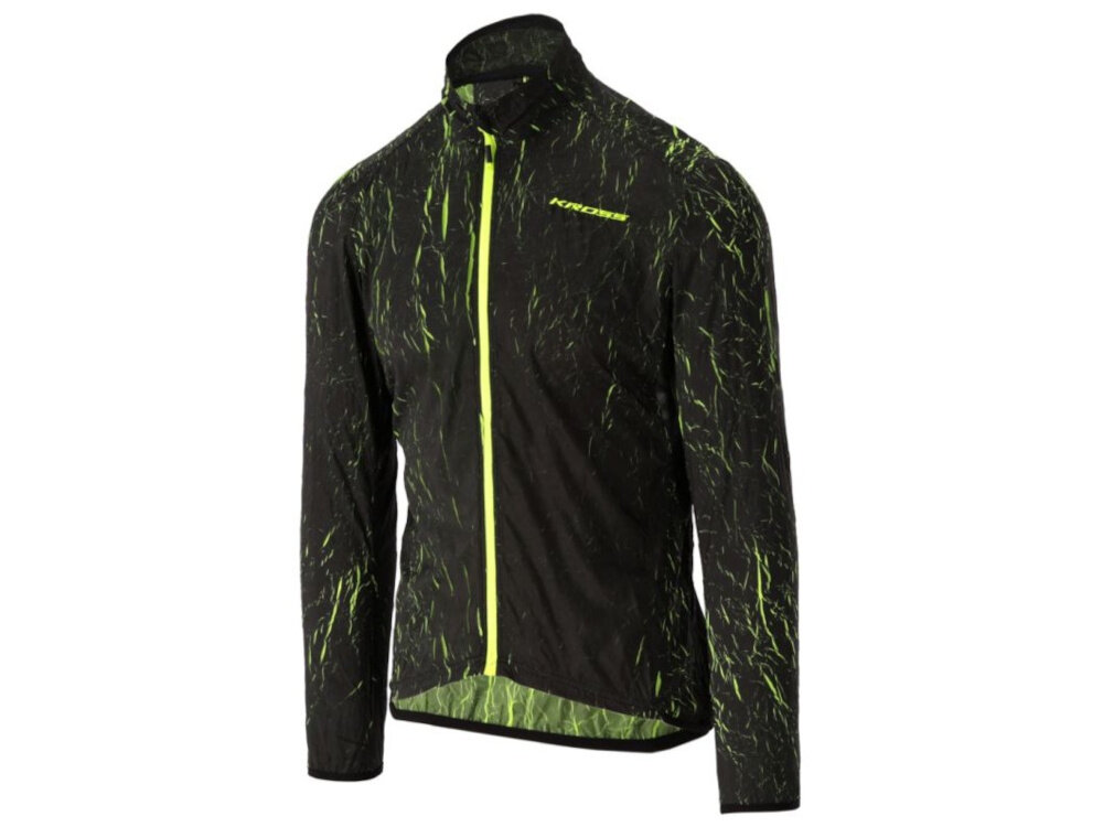 Kurtka rowerowa KROSS Ether (rozmiar S) Czarno-zielony kurtka na białym tle widoczna od przodu pod skosem dla osób jeżdżących rekreacyjnie i trenujących regularnie ochrona przed wiatrem komfort termiczny praktyczne detale w rozmiarze S długość z przodu wynosi 53 cm długość z tyłu 72 cm