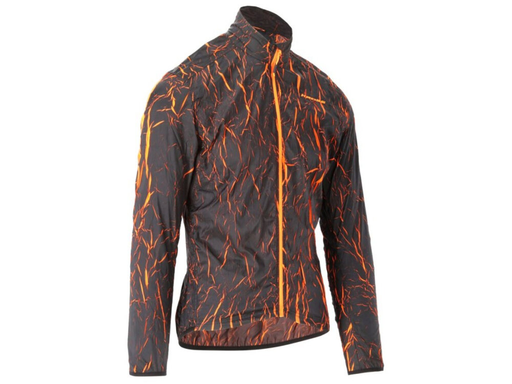 Kurtka rowerowa KROSS Ether (rozmiar L) Czarno-pomarańczowy kurtka na białym tle widoczna od przodu pod skosem pełen komfort na wiosnę lato i jesień materiał wiatroszczelny ochrona przed podmuchami wiatru