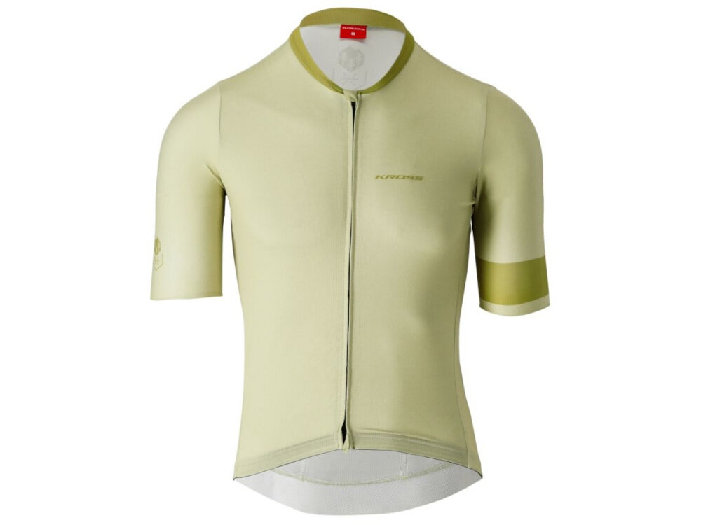 Koszulka rowerowa KROSS Gravel Vojago JRS (rozmiar XXL) Beżowy koszulka na białym tle widoczna od przodu połączenie poliestru i elastanu elastyczność przyjemny kontakt ze skórą tkanina wyposażona w filtr UV +50 ogranicza wpływ promieni słonecznych skóra jest dobrze chroniona