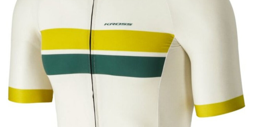 Koszulka rowerowa KROSS Arbaro rozmiar L Beżowy przód koszulki zbliżenie na rękawki dobrze dopasowuje się do sylwetki minimalizuje opór powietrza wspiera aerodynamikę krótkie rękawki z lekkiej ażurowej tkaniny przewiewność swobodne oddychanie skóry wykończeni „na surowo” w technologii Clean Cut gładka estetyczna linia rękawki miękko przylegają do ramion bez zbędnego ucisku