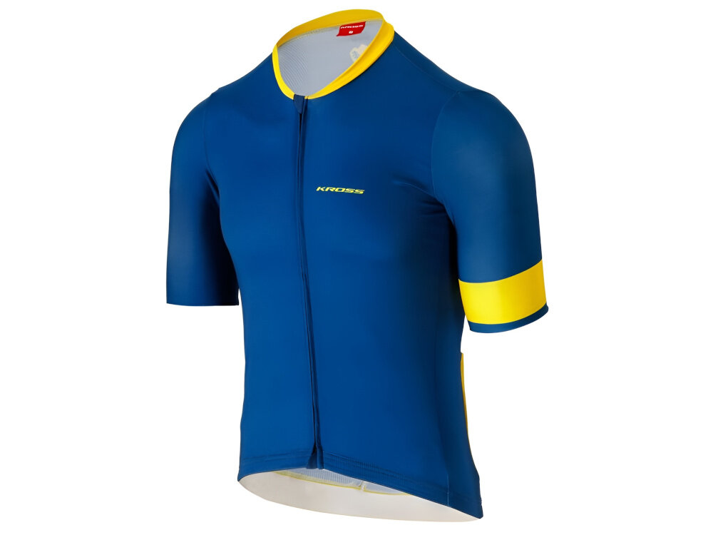 Koszulka rowerowa KROSS Gravel Vojago JRS (rozmiar S) Niebieski koszulka na białym tle widoczna od przodu pod skosem z myślą o jeździe gravelowej aktywności w sezonie wiosennym, letnim i jesiennym wspiera swobodę ruchów stabilne ułożenie materiału na ciele lekko opinający krój zastosowanie materiałów technicznych