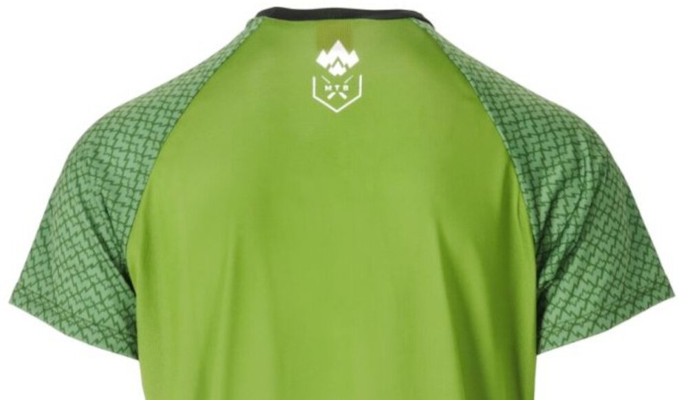 Koszulka rowerowa KROSS MTB Grundo rozmiar XL Zielony zbliżenie na tył koszulki białe tło do użytkowania wiosną latem i jesienią wygoda w szerokim zakresie warunków pogodowych