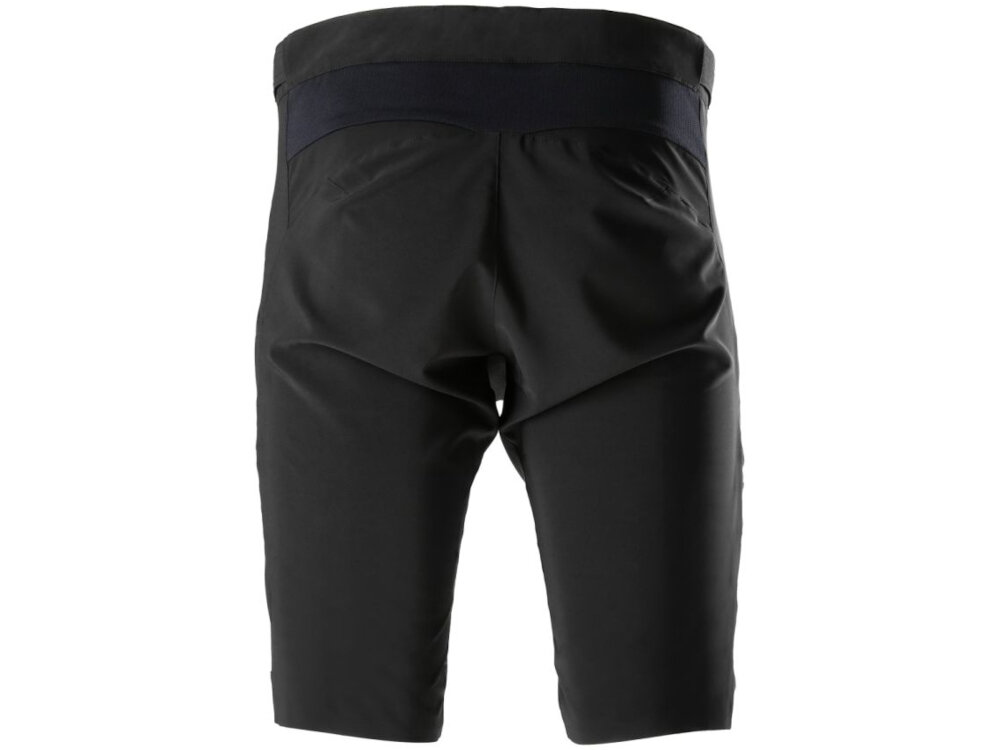 Spodenki rowerowe KROSS MTB Veturo (rozmiar XL) Czarny spodenki na białym tle widoczne od tyłu pełna swoboda ruchów 4-kierunkowa tkanina elastyczna (4-Ways Stretch) dopasowuje się do ciała odpycha wodę zmniejsza dyskomfort pozwala skupić się na treningu
