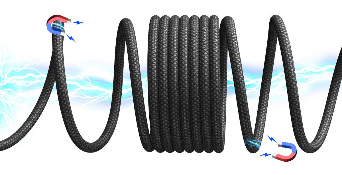 INIU Leopard Magnetic 240W INIU Leopard Magnetic 240 W magnetyczny system zwiniętym i uporządkowanym Spiralna konstrukcja - magnetyczne porządkowanie kabla