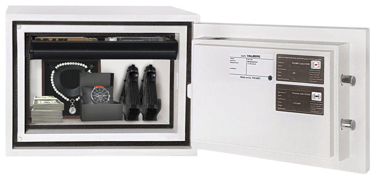 Sejf antywłamaniowy VALBERG Frs 30, drzwi, 180°, dostęp, wygoda, na białym tle otwarty sejf frontem na wprost