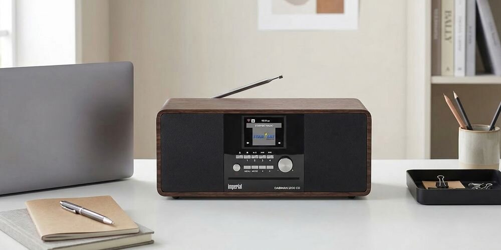 IMPERIAL Dabman i200 radio internetowe FM DAB+ odtwarzacz CD domowy system audio, Radioodtwarzacz stojący na stole w pomieszczeniu