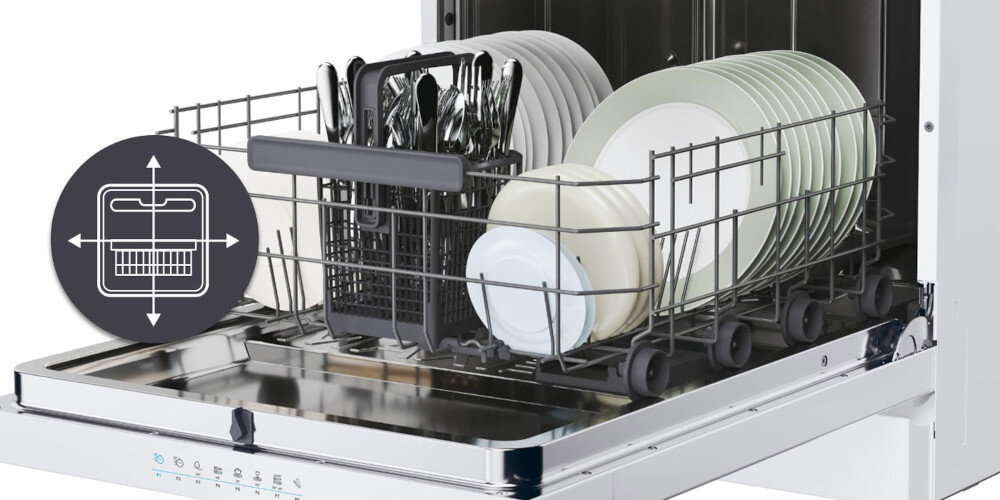 ZMYWARKA CANDY RAPIDO CF 6B4S1PA zdjęcie lifestyle wnętrze naczynia środek załadunek elastyczne wnętrze składane elementy dostosowanie przestrzeni