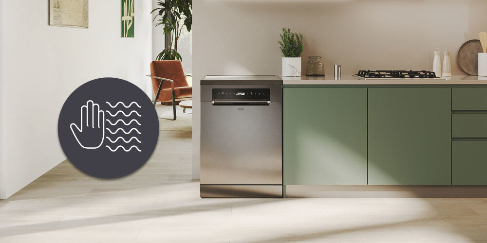 ZMYWARKA CANDY RAPIDO CNF 4A4S3PSX zdjęcie lifestyle kuchnia wizualizacja ikona grafika otwarta zapełniona wnętrze kuchnia zabudowa AquaStop system Bezpieczeństwa ochrona zalanie odcięcie dopływu wody awaria komfort Bezpieczeństwo
