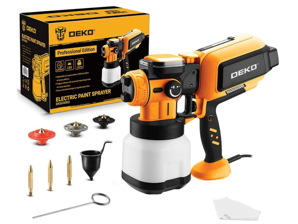 Pistolet natryskowy DEKO DKSG60K2 1200 ml zestaw na białym tle w zestawie pistolet natryskowy 3 wymienne dysze lejek zbiornik na farbę 3 iglice jednorazowa maseczka jednorazowe rękawiczki dokumentacja