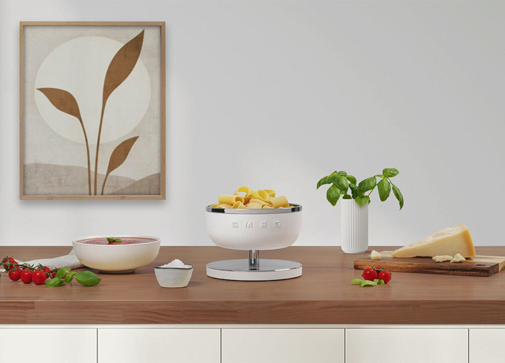 Waga kuchenna SMEG KSC01EGMWW Elegancki akcent na blacie Minimalistyczny design z matowym wykończeniem panel eluminiowy wymiary estetyczne wykonanie