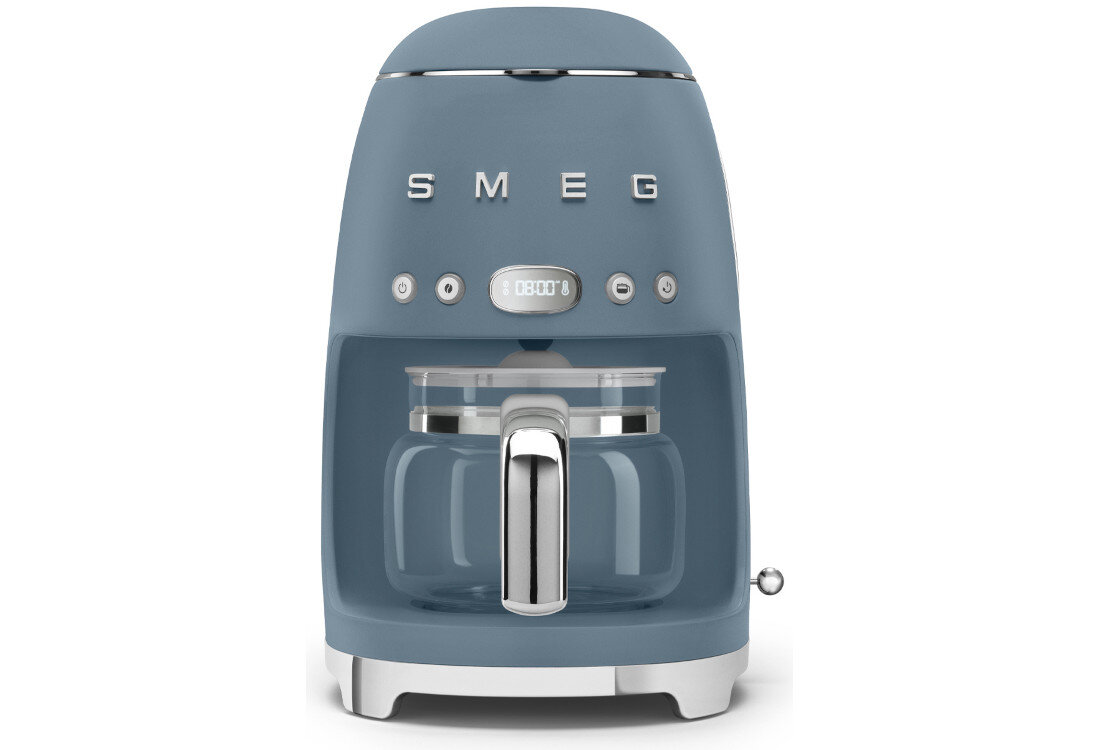 Ekspres SMEG DCF02SBMEU Stabilność i bezpieczeństwo Antypoślizgowe nóżki Stabilne ustawienie kawa