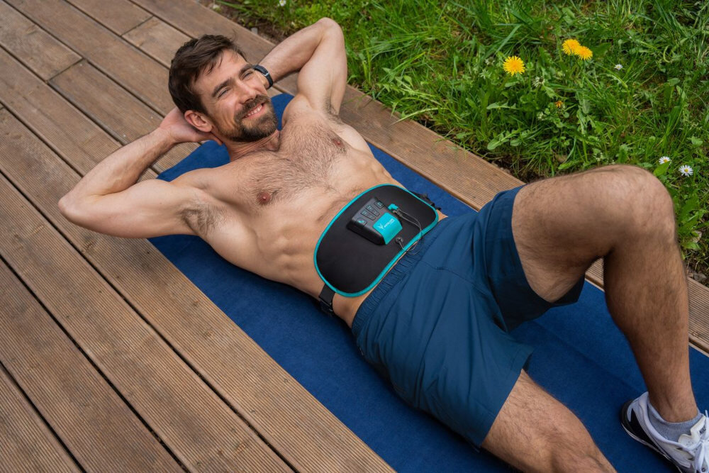 Elektrostymulator BEURER Corefit II wygląd prezentacja wizualizacja design Trening wspierający mięśnie core