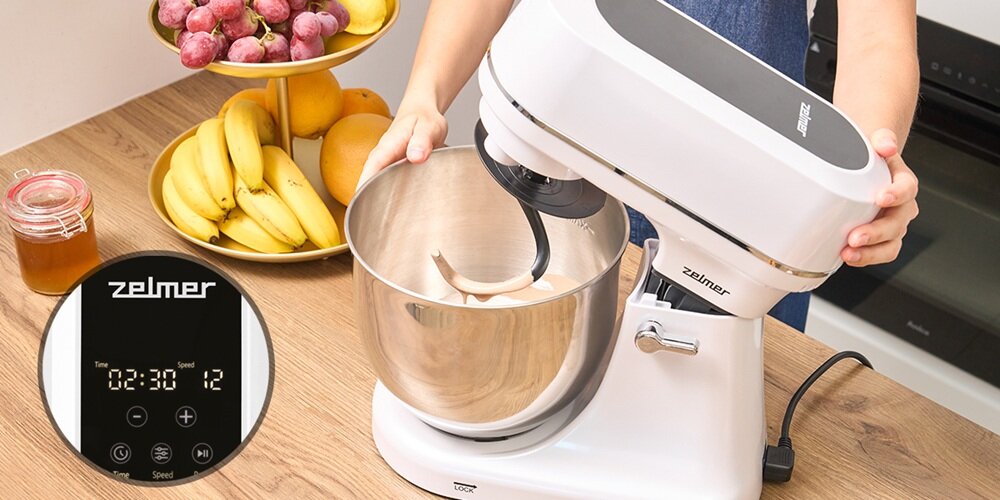 Robot kuchenny planetarny ZELMER ZKR2000 800W Super Silent 2 misy w zestawie robot w użyciu na blacie kuchennym, funckja timeru, łatwe planowanie pracy