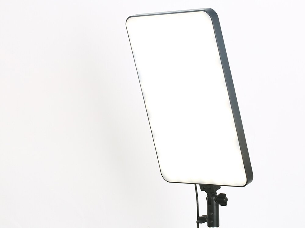 Lampa LED VILTROX Weeylite Sprite 40 na statywie   