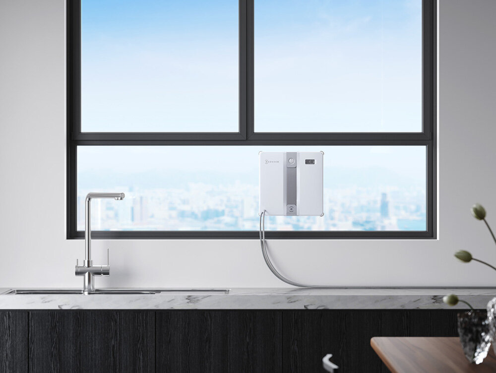 Robot do mycia okien ECOVACS Winbot Mini Szary lifestyle tło wizualizacja wygląd design