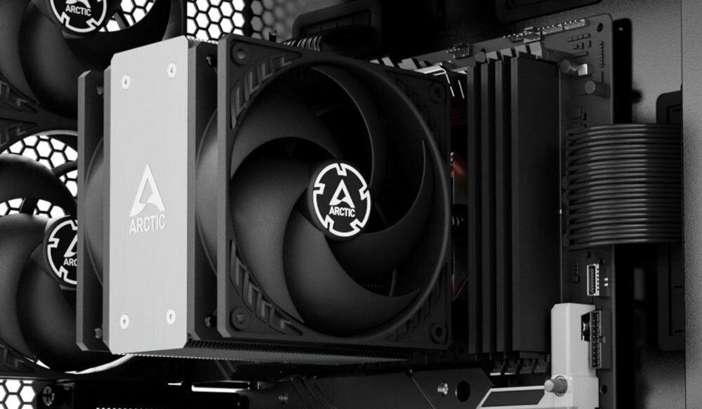 Komputer MAD DOG DIAXID605F-I11DB32 i5-13400F 32GB RAM 1TB SSD GeForce RTX4060 DLSS 3 Wi-Fi temperatura to nie problem, chłodzenie ARCTIC Freezer 36,
wyposażone w dwa 120-milimetrowe wentylatory po obu stronach radiatora, konfiguracja push-pull, aluminiowa pokrywa radiatora,
chłodzenie zamontowane w komputerze