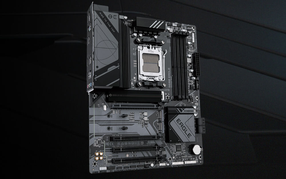 Komputer MAD DOG PBG AORUS301-A07WR32WH R7-9800X3D 32GB RAM 1TB SSD Radeon RX7800XT Wi-Fi Windows 11 Home
solidna podstawa, płyta główna GIGABYTE B650 Eagle stworzona z myślą o procesorach Ryzen z serii 7000, obsługuje moduły pamięci DDR5 o taktowaniu
do 7600 MHz w trybie OC, standard PCIe 5.0, 12+2+2 fazowa sekcja zasilania, masywne radiatory, wielokanałowy kodek Realtek,
płyta główna