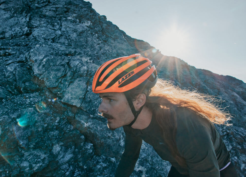 Kask rowerowy LAZER Z1 KinetiCore Biały Szosowy (rozmiar L) osłona Lazer Aeroshell ochrona przed deszczem ochrona przed śniegiem ochrona przed błotem