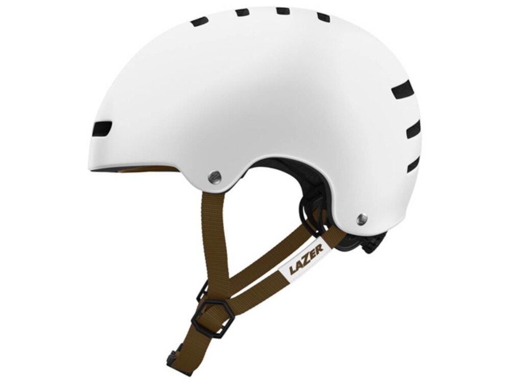 Kask LAZER Armor 2.0 Biały mat (rozmiar L) kask na białym tle widoczny z boku waga 275 gramów nie obciąża głowy mniejsze zmęczenie szyi i większy komfort pełna swoboda ruchów poczucie lekkości