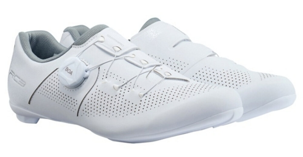 Buty rowerowe SHIMANO SH-RC302 Biały rozmiar 39 para butów na białym tle widoczna z boku efektywność dla kobiet dopasowany krój