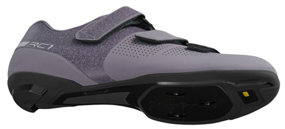 Buty rowerowe SHIMANO SH-RC102 Fioletowy rozmiar 36 but widoczny od spodu anatomiczna konstrukcja bardzo dobre dopasowanie do stopy otulający wierzch krótki język z syntetycznej skóry z siatkową powierzchnią odpowiednia wentylacja