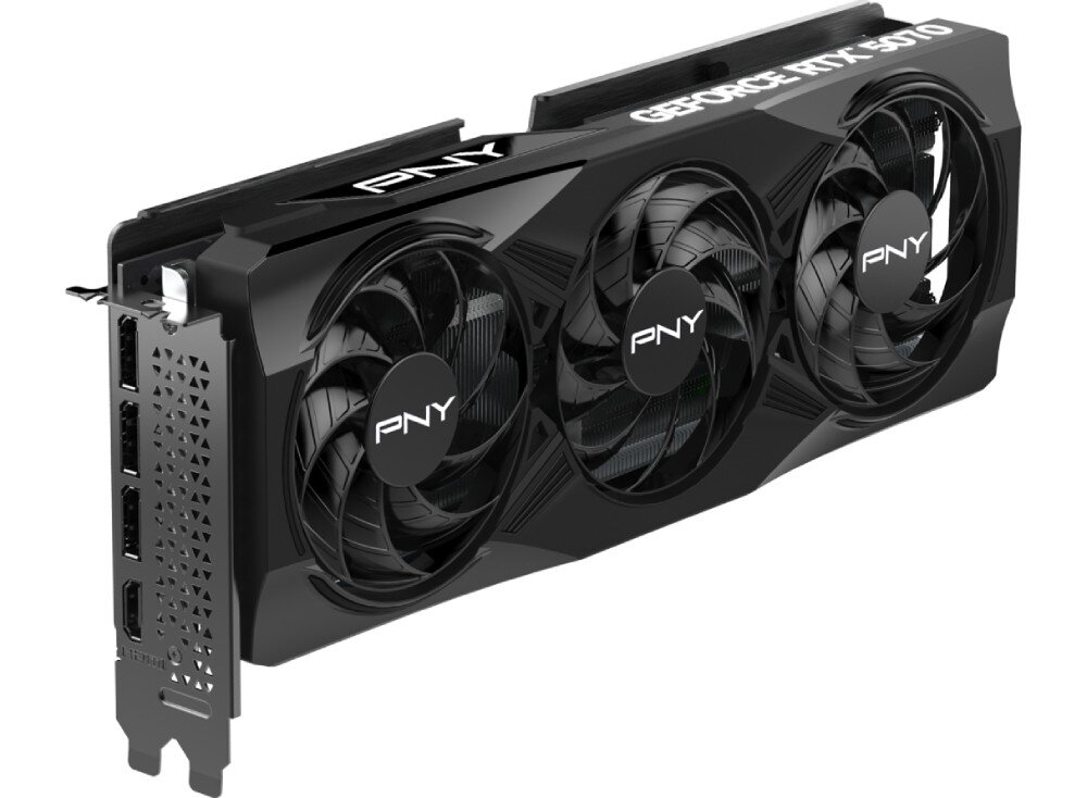 Karta graficzna PNY GeForce RTX 5070 Overclocked Triple Fan 12GB Zbliżenie na kartę graficzną w czarnej obudowie z trzema wentylatorami i masywnym radiatorem. Widoczna metalowa konstrukcja i otwory wentylacyjne, parametry, układ graficzny, wydajność