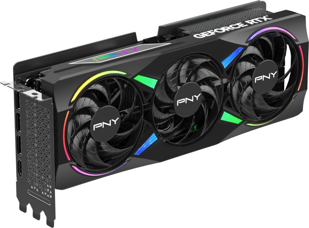 Karta graficzna PNY GeForce RTX 5070 Ti ARGB Triple Fan OC 16GB Widok karty z innej perspektywy, ukazujący jej grubość i budowę chłodzenia, pamięć VRAM, przepustowość pamięci, obsługiwana rozdzielczość