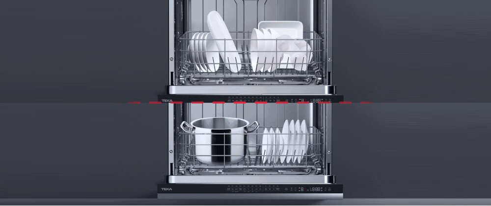 Zmywarka TEKA DFI 46650 lifestyle kuchnia zabudowa czarne meble Kosz dolny FlexiSet 2 modyfikacja wnętrze składane części