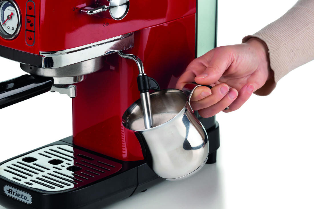 Ekspres ARIETE 1381/33 Czerwony Kremowa pianka Dysza Maxi Cappuccino spienione mleko o aksamitnej konsystencji profesjonalny barista