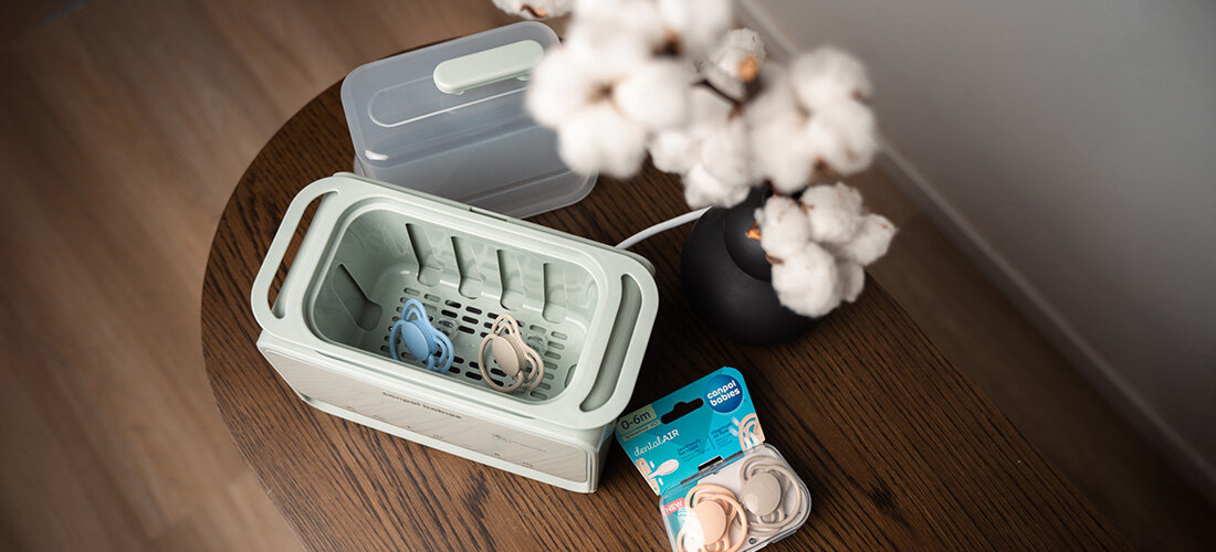 Podgrzewacz do butelek CANPOL BABIES ze sterylizatorem 12/218 7w1 Zielony Praktyczny w każdym calu proste w obsłudze  dotykowego, intuicyjnego panelu