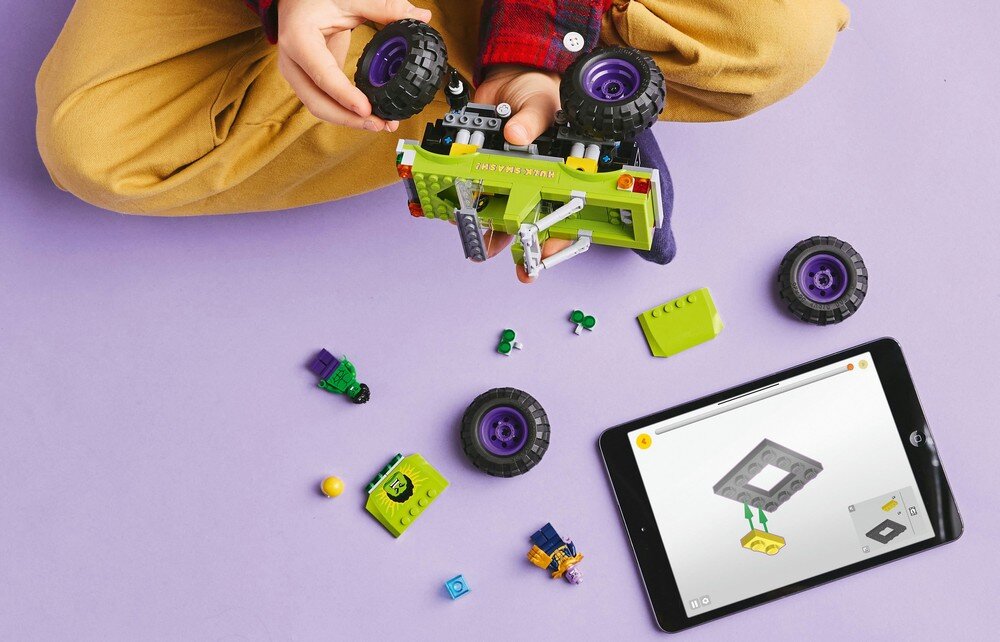 LEGO 76312 Marvel Monster truck Hulka kontra Thanos dziecko buduje zestaw 12 cm wysokości, 14 cm długości i 9 cm szerokości fotel kierowcy