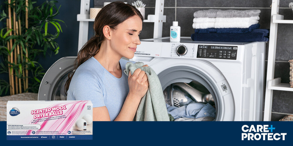 PERFUMY DO PRALKI CARE+PROTECT zdjęcie lifestyle pralka łazienka ubrania ręczniki kobieta rośliny panel pralki programy opakowanie wełniane piłki jeszcze dłuższa świeżość do zakupu osobno