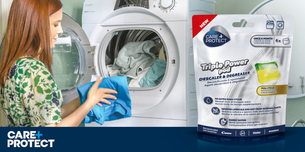 KAPSUŁKI DO CZYSZCZENIA PRALEK I ZMYWAREK CARE+PROTECT TRIPLE POWER CPPPODWMDW zdjęcie lifestyle pralka pranie ubrania utrzymanie wydajności ochrona optymalna praca trwałość na długo