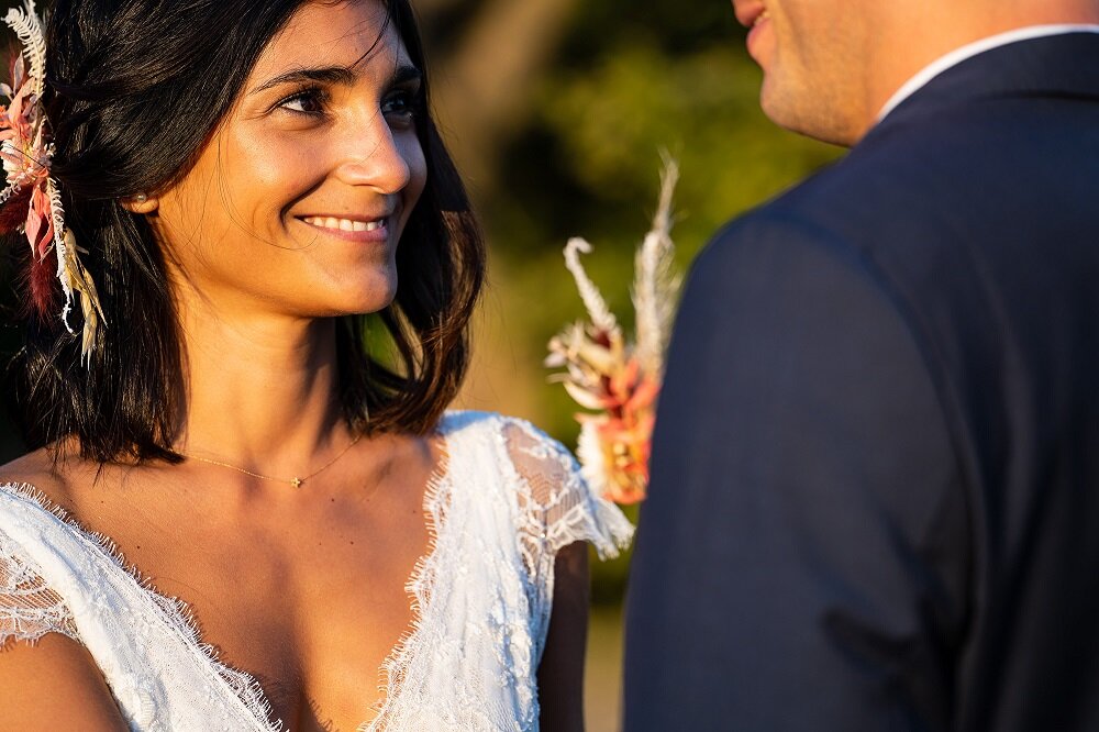 Obiektyw SIGMA A 105 mm f-2.8 DG DN macro optyka soczewki SLD FLD asferyczne powłoki antyrefleksyjne