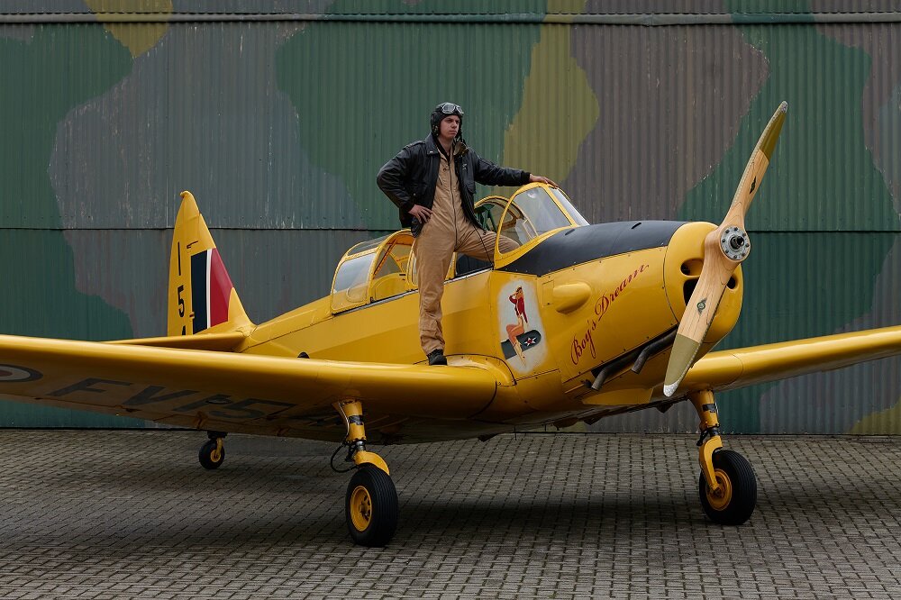 Obiektyw SIGMA A 105 mm f-2.8 DG DN macro przełącznik AF ogranicznik ostrości pierścień przysłony przycisk AFL