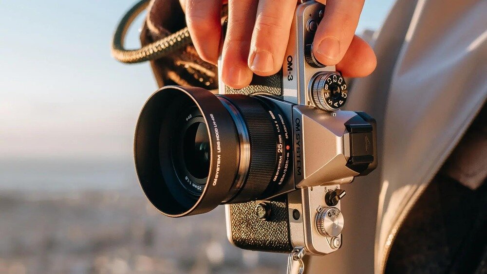 Obiektyw OLYMPUS OM System M.Zuiko Digidal 25 mm f-1.8 II ES-M2518-2 konstrukcja optyczna soczewki