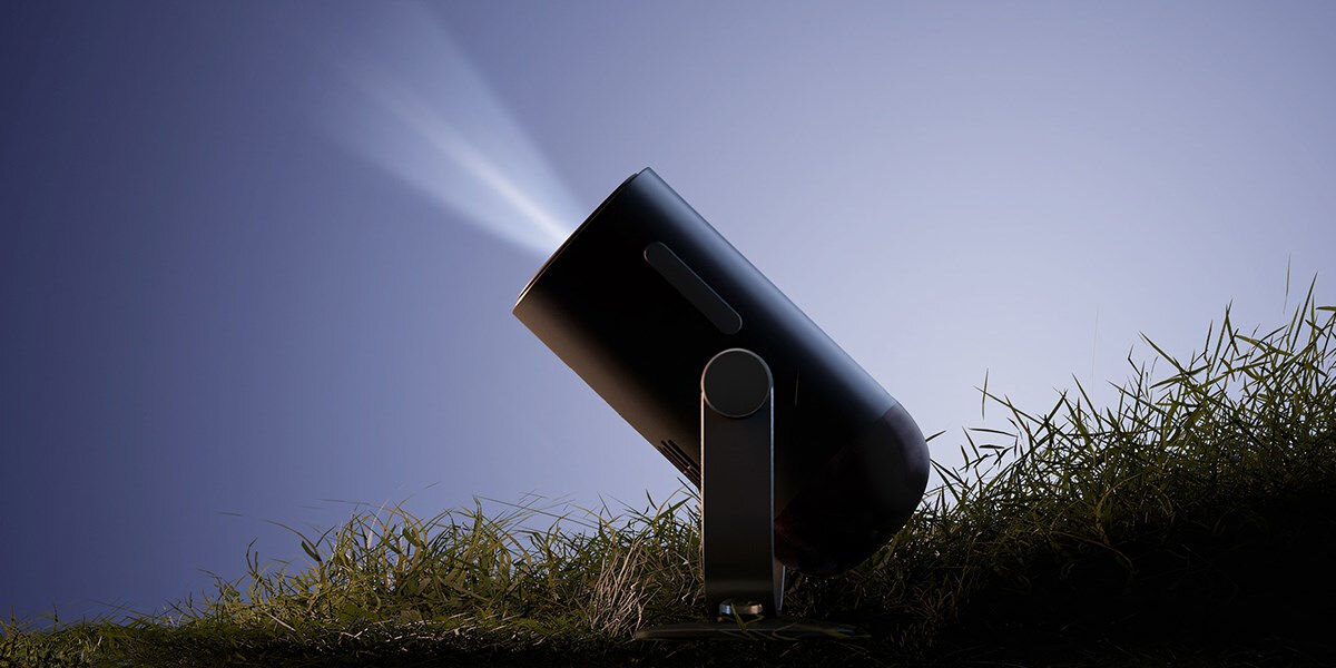 Projektor DANGBEI Freedo Full HD (1920 x 1080), 450 ANSI lumen, Wi-Fi, Bluetooth odtwarzanie na ekranie w plenerze przed namiotem kąt nachyenia 165 stopni unikanie przeszkód dopasowanie ekranu ochrona oczu