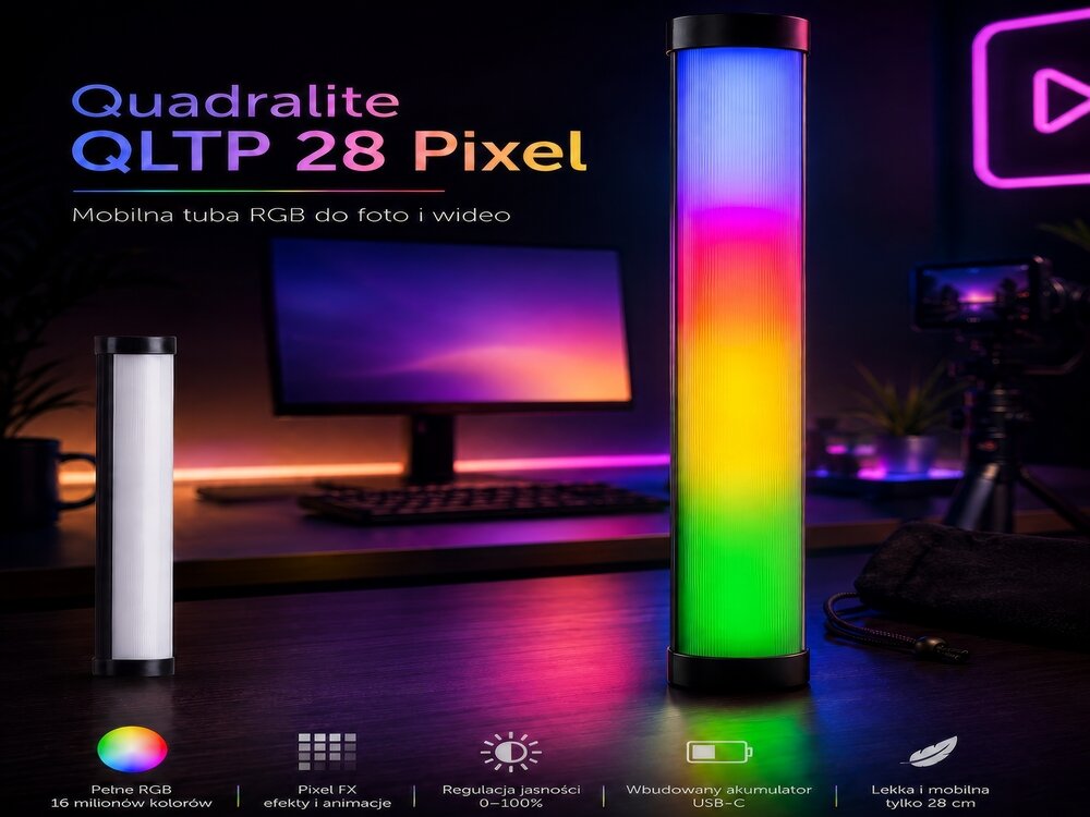 Na obrazie widoczna jest lampa tuba RGB z efektem wielokolorowego światła, umieszczona na biurku z komputerem w tle. Tekst na obrazie: \'Quadralite QLTP 28 Pixel, Mobilna tuba RGB do foto i wideo, Pełne RGB 16 milionów kolorów, Pixel FX efekty i animacje, Regulacja jasności 0-100%, Wbudowany akumulator USB-C, Lekka i mobilna tylko 28 cm\'.