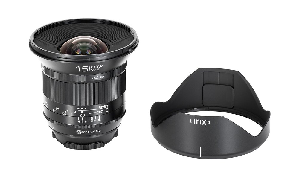 Obiektyw IRIX Blackstone 15 mm f-2.4 premium osłona przeciwsłoneczna 