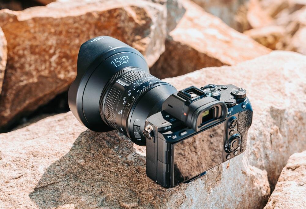 Obiektyw IRIX Dragonfly 15 mm f-2.4 System Focus Lock  Infinity Click   