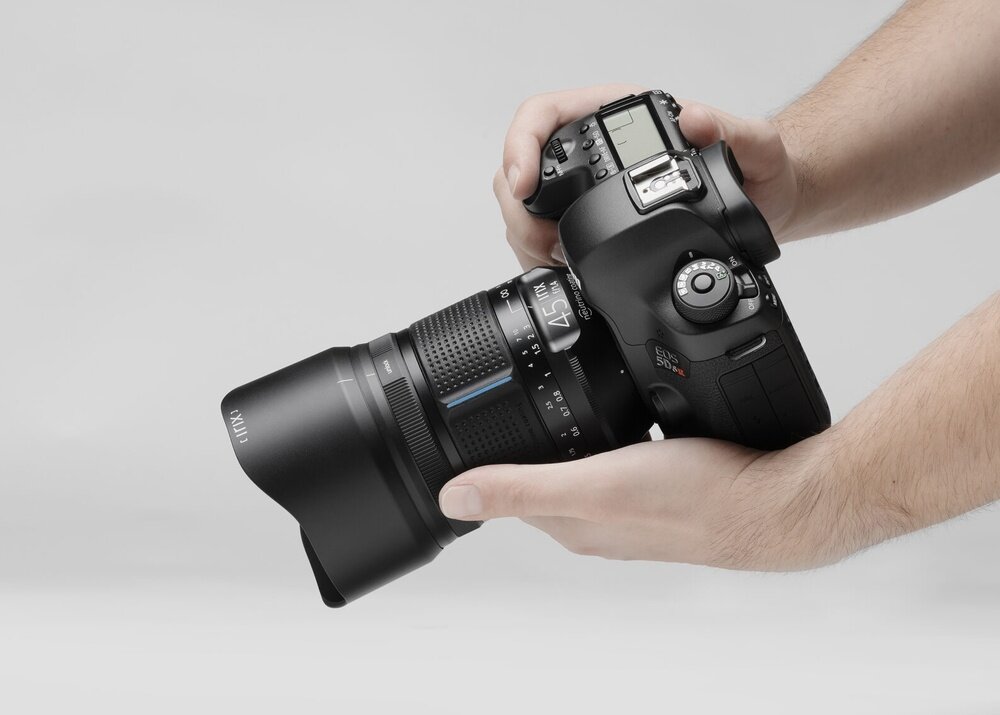 Obiektyw IRIX Dragonfly 45 mm f-1.4 -1,07% Manualny system ustawiania ostrości Focus Lock 