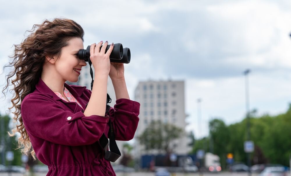 Lornetka NIKON Aculon A211 10-22x50 gumowe elementy korpusu Gumowe muszle oczne