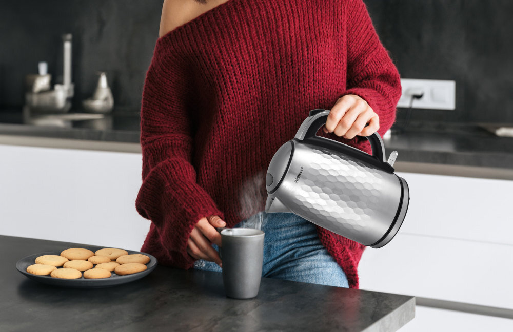 Czajnik WEBBER WK-330 Pojemność dla całej rodziny 6 kubków napoju jednocześnie