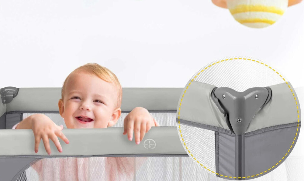 Łóżeczko turystyczne RICOKIDS RK-240 Jasnoszary Bezpieczna przestrzeń detale eliminują ostre krawędzie chroniony przed urazami