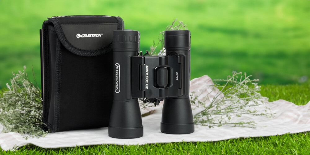  Lornetka CELESTRON UpClose G2 16x32 - Kompletny zestaw