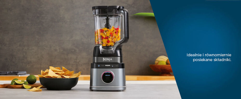 Blender kielichowy NINJA Power Blender Pro TB201EU blender stoi na blacie wyświetlacz przyciski kielich wewnątrz składniki do miksowania bez męczącego siekania oszczędność czasu wysiłku w kuchni potężne ostrza precyzyjna praca posiekanie składników szybko łatwo bez bałaganu przyjemność przygotowywania składników