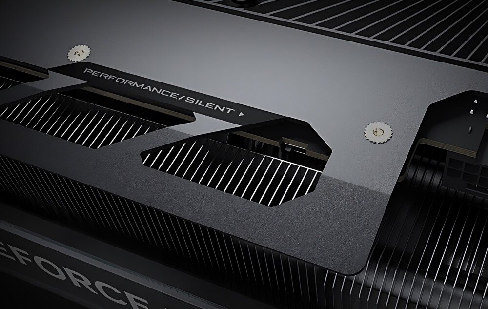 Karta graficzna GIGABYTE Aorus GeForce RTX 5070 Ti Master 16GB Przełącznik trybów Performance/Silent na karcie AORUS RTX, pozwalający na dostosowanie pracy wentylatorów